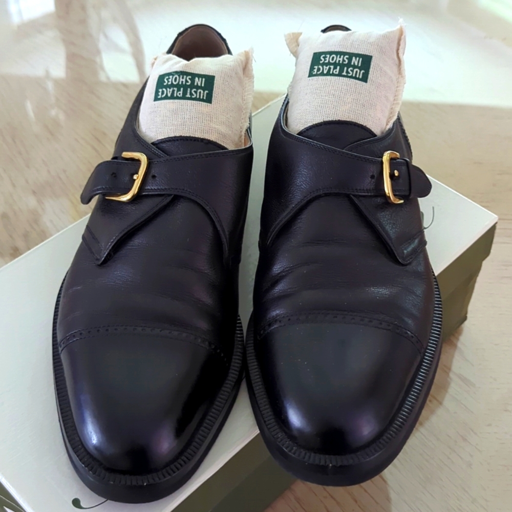 Bruno Magli Black Leather Slip On Shoes 8.5-Like New!